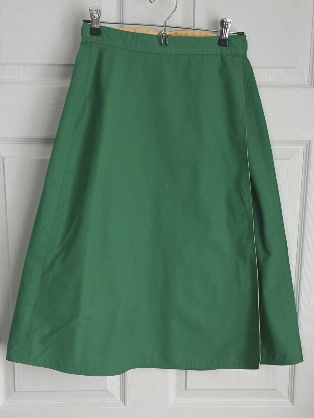 Vintage 70s Kelly Green A Line Wrap Skirt Yellow Lining Retro Poly Cotton Mod